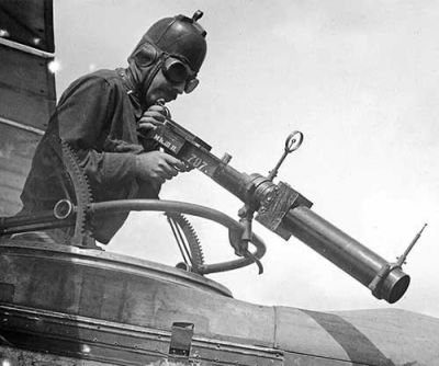 An aircraft gunner as seen in World War 1.