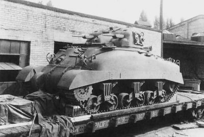 A Canadian-built &quot;Skink&quot; quad-cannon tank on the rail! Not many built, none saw action.